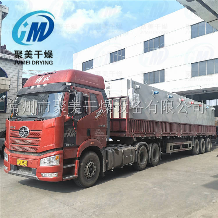 浙江客戶大型非標熱風循環(huán)烘箱發(fā)貨現場